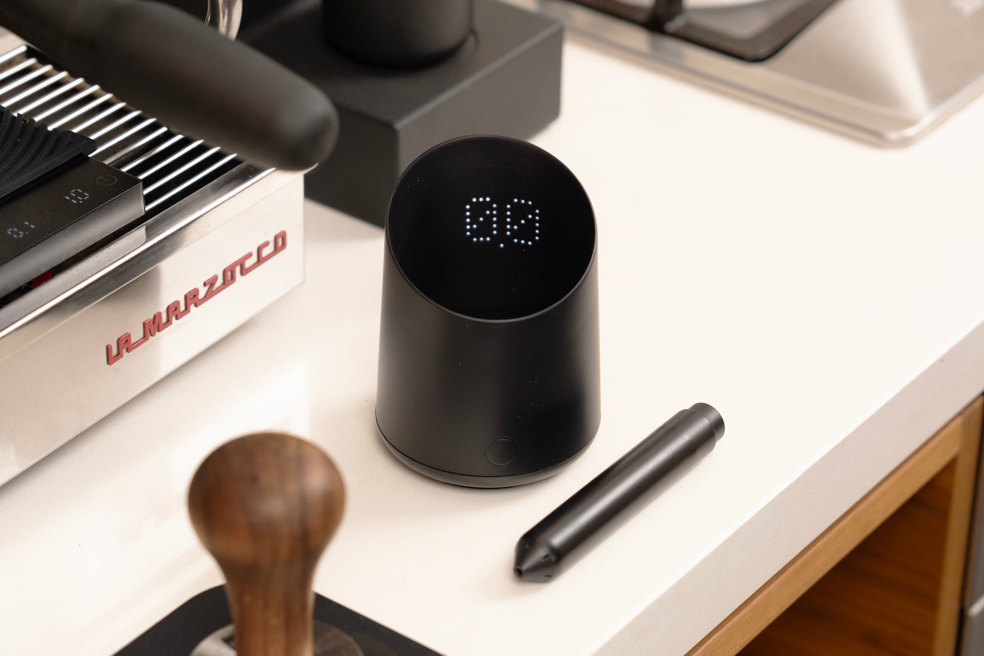 SUBLIMINAL - Balance digitale Subscale